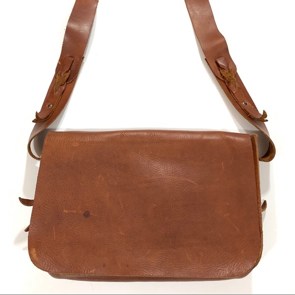 Handmade Leather Purse with Shoulder Strap - Picture 11 of 15